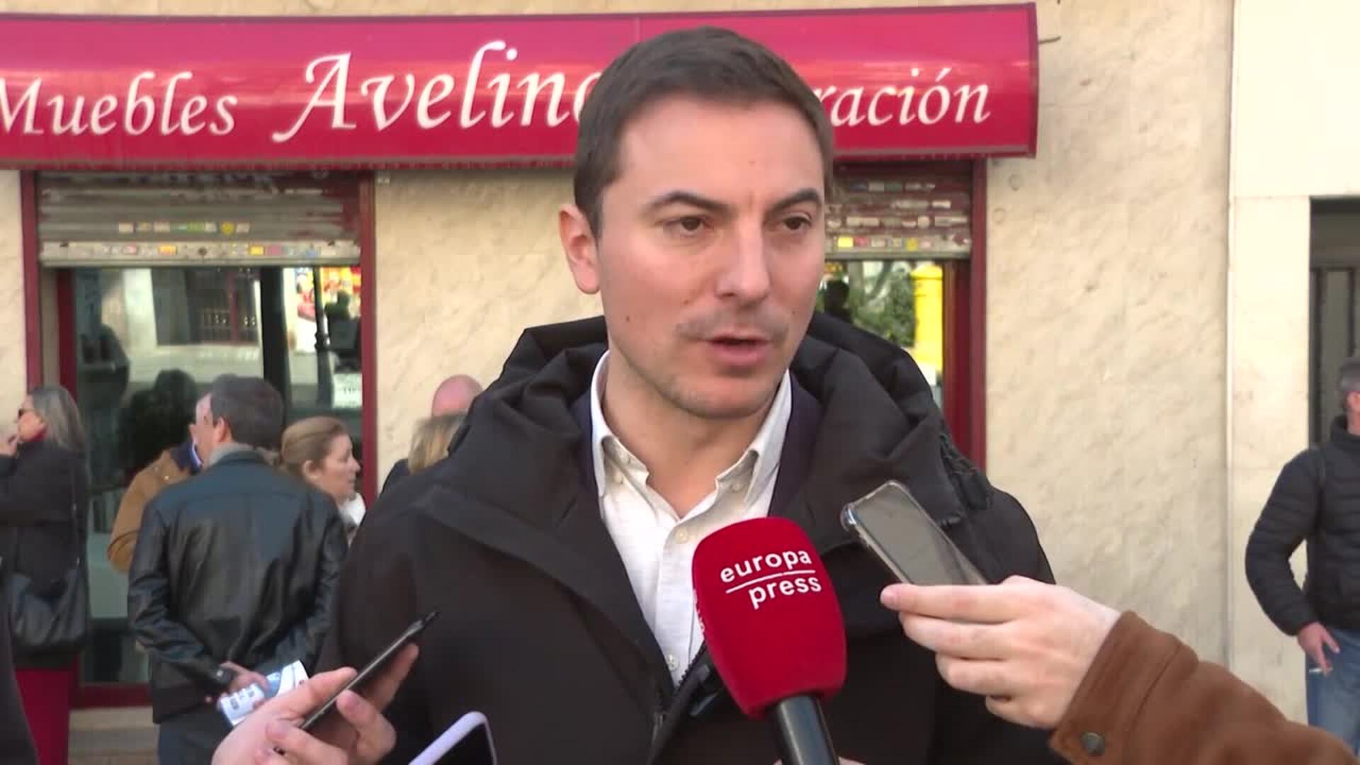 Lobato exige a la Comunidad que rectifique sobre su negociación con