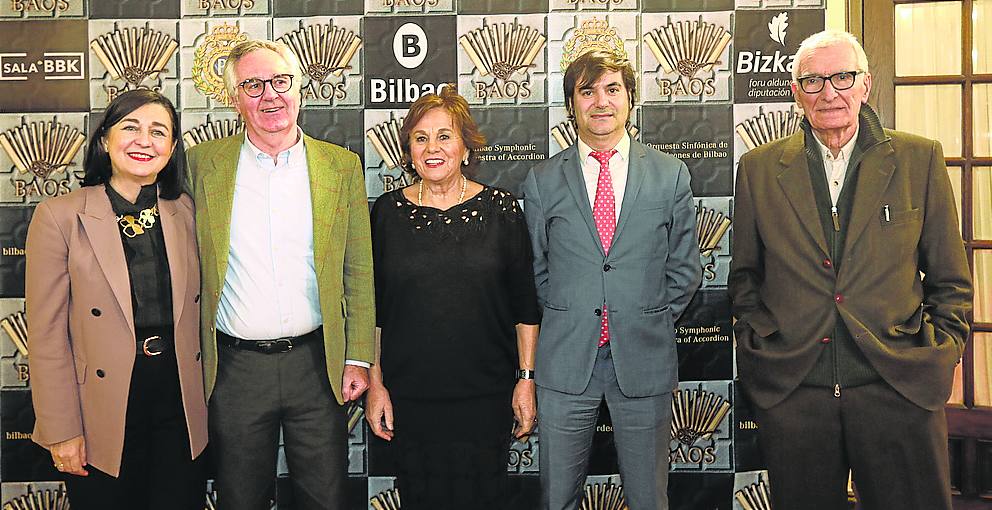 Yolanda Díez, Luis Eguiluz, Josune Ariztondo, Gabriel Rodrigo y Jesús Errasti.