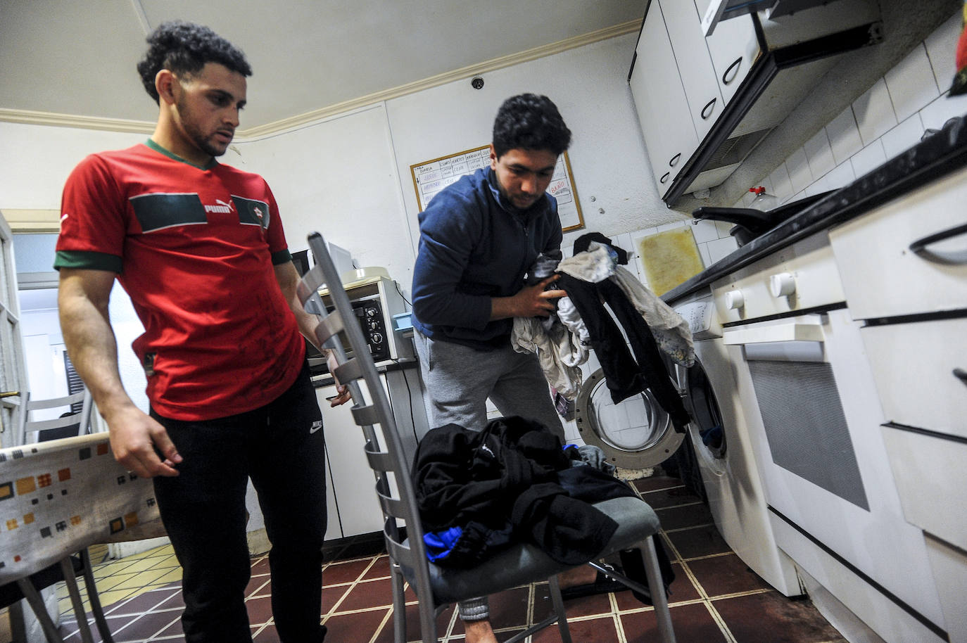 Fotos: Un piso de Vitoria da una segunda oportunidad a &#039;menas&#039; que han cumplido los 18