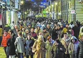 La capital alavesa cuenta con una población cada vez más envejecida.