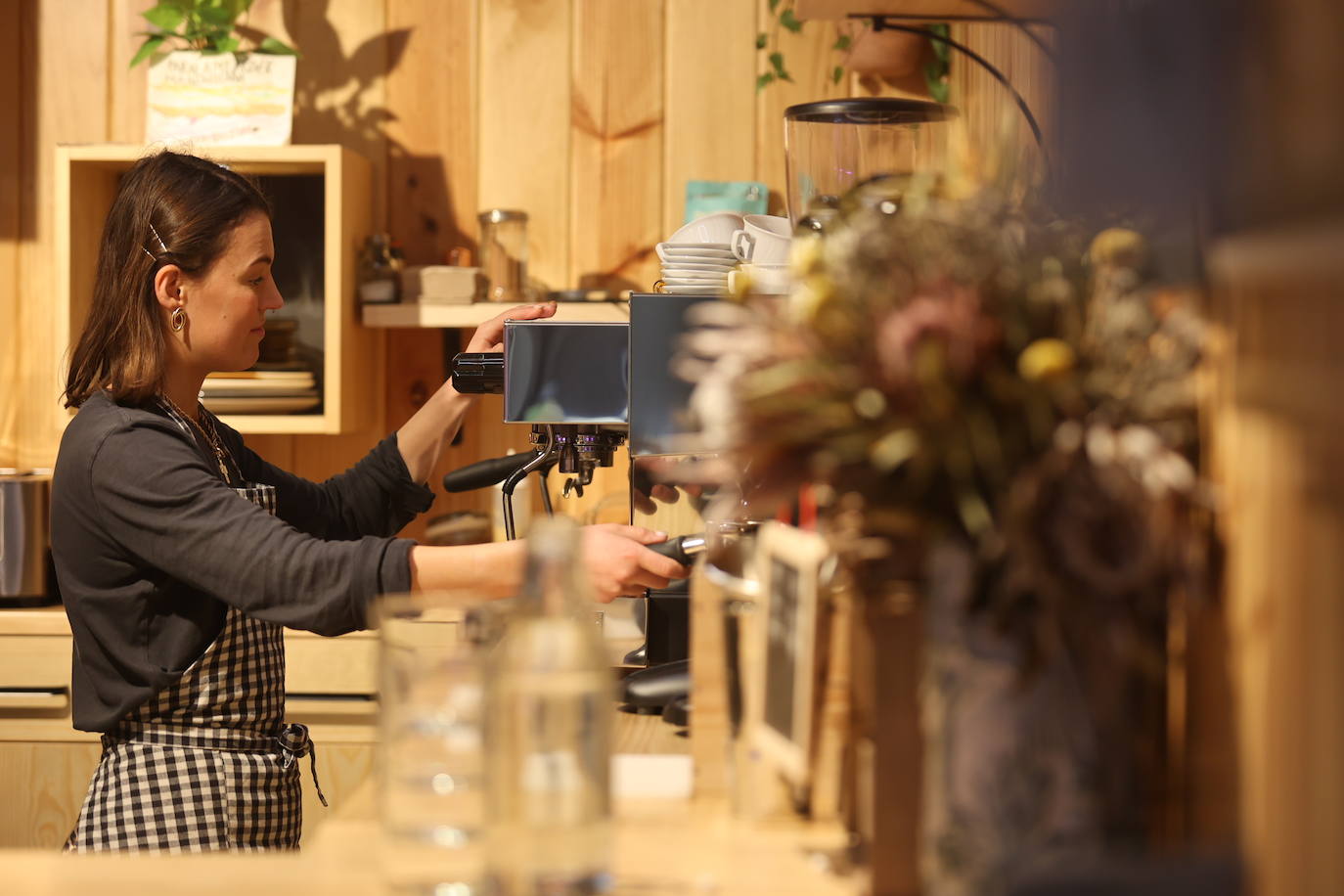 Dentro de un mercado y con mucho rollo: la nueva cafetería de Bilbao para tomar el &#039;brunch&#039;