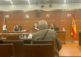 El ya condenado, durante el juicio celebrado el pasado 25 de octubre en el Palacio de Justicia de la Avenida de Gasteiz.