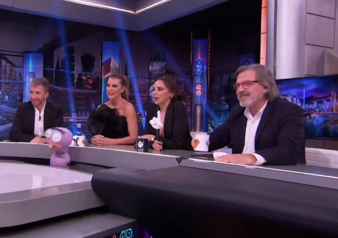 Mar Flores, junto a Pepe Navarro y Chenoa en 'El Hormiguero'.