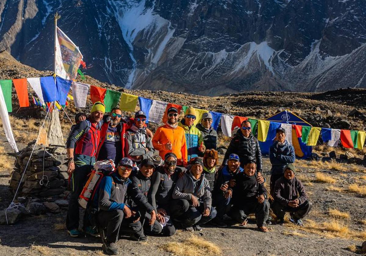 Txikon se retira del Annapurna: «La montaña se está cayendo, nos ha mandado demasiados avisos»