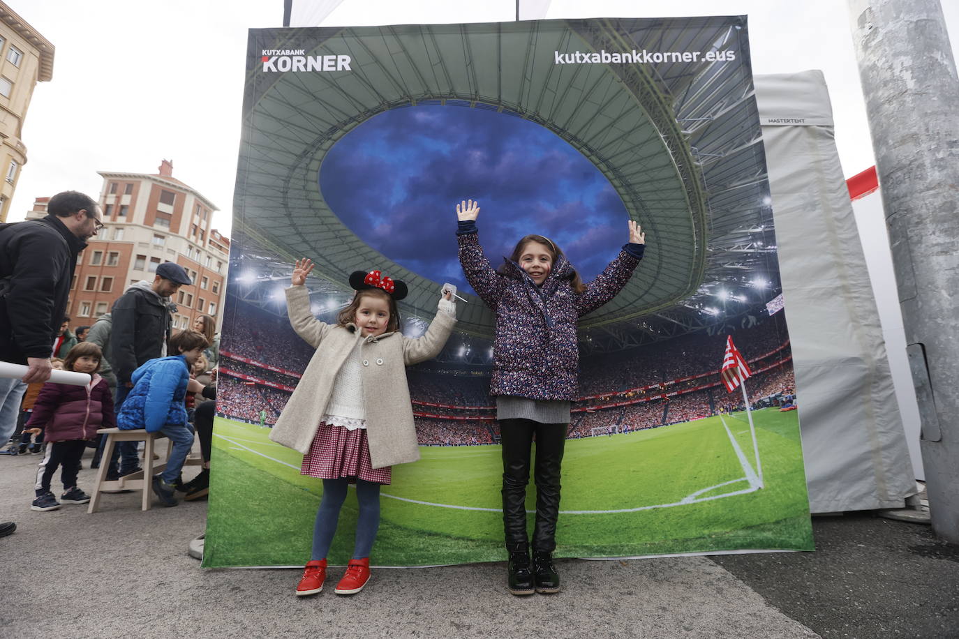 El ambiente previo al derbi, en imágenes