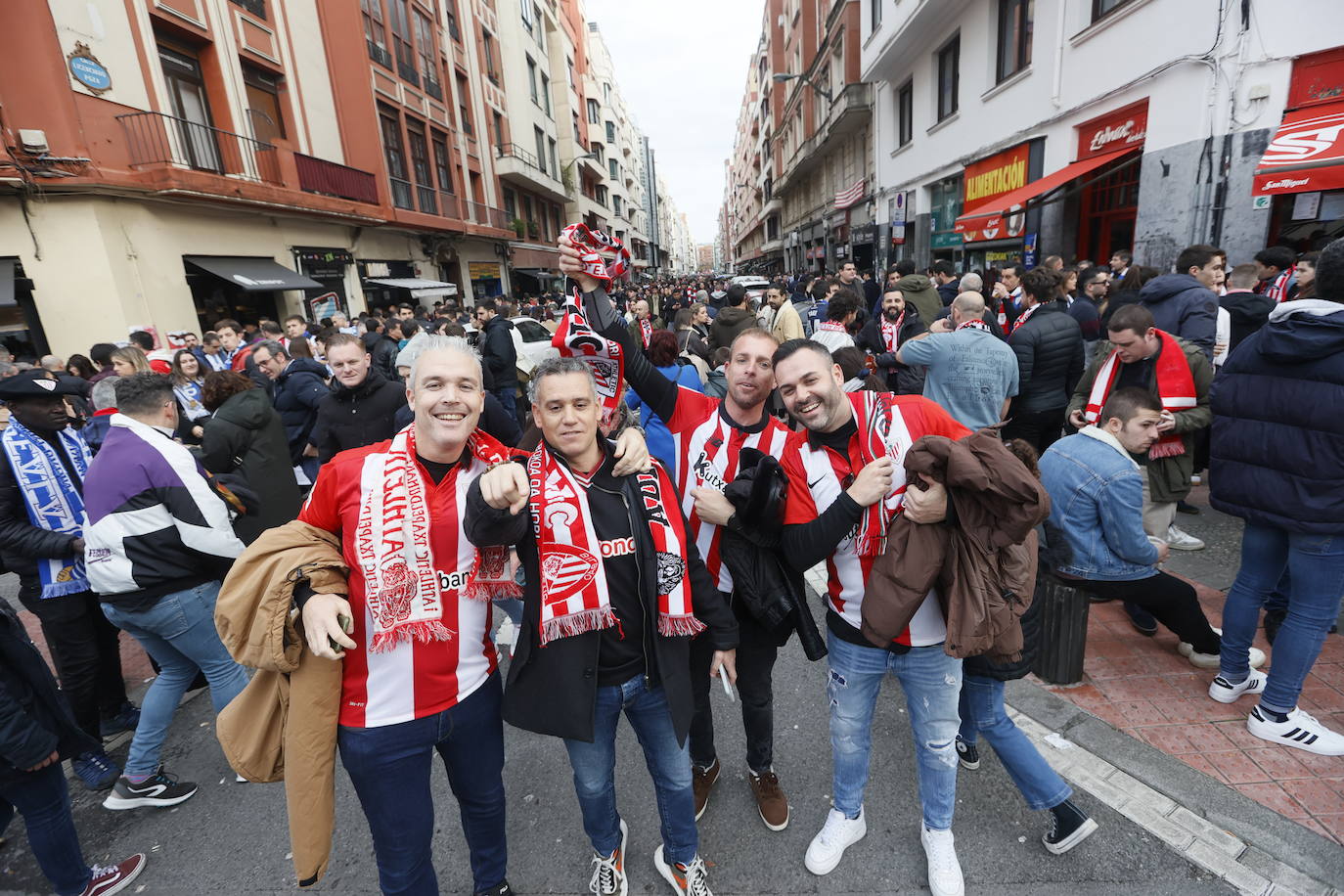 El ambiente previo al derbi, en imágenes