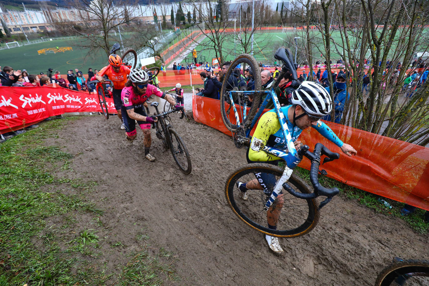 Campeonato de España de ciclocross celebrado en Amurrio. Gorka Corres se cuelga el bronce