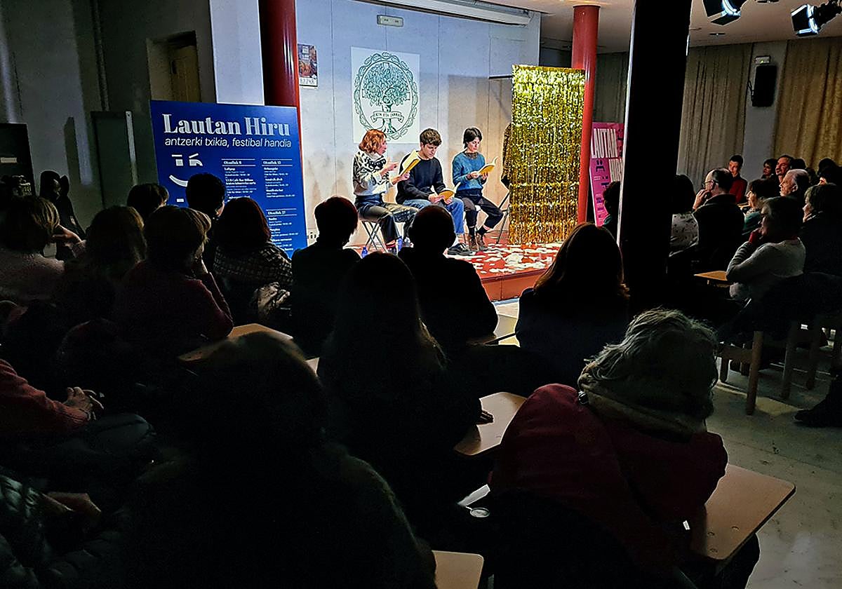 Aurreko edizio batean.