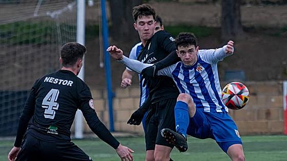 Diez minutos arrolladores no le sirven al Gernika para atar la victoria (2-2)
