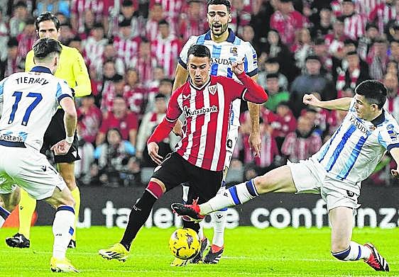 Berenguer fue al autor de los dos goles en el derbi. El navarro, que ha vuelo al once con la marcha de Iñaki Williams, ya suma cuatro tantos, los mismos que marcó en toda la pasada temporada.