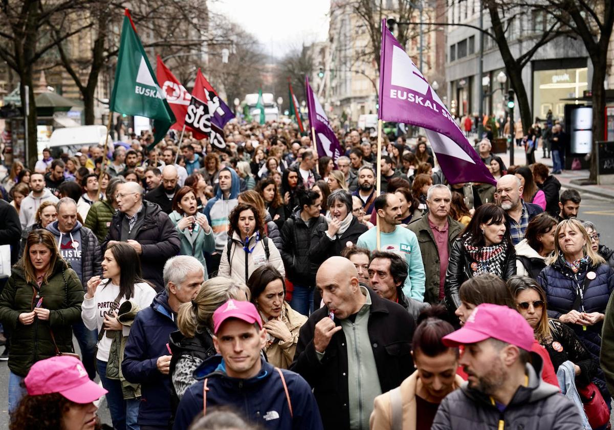 Bildarratz pide a los sindicatos que «reconsideren» su postura y desconvoquen la huelga en la concertada