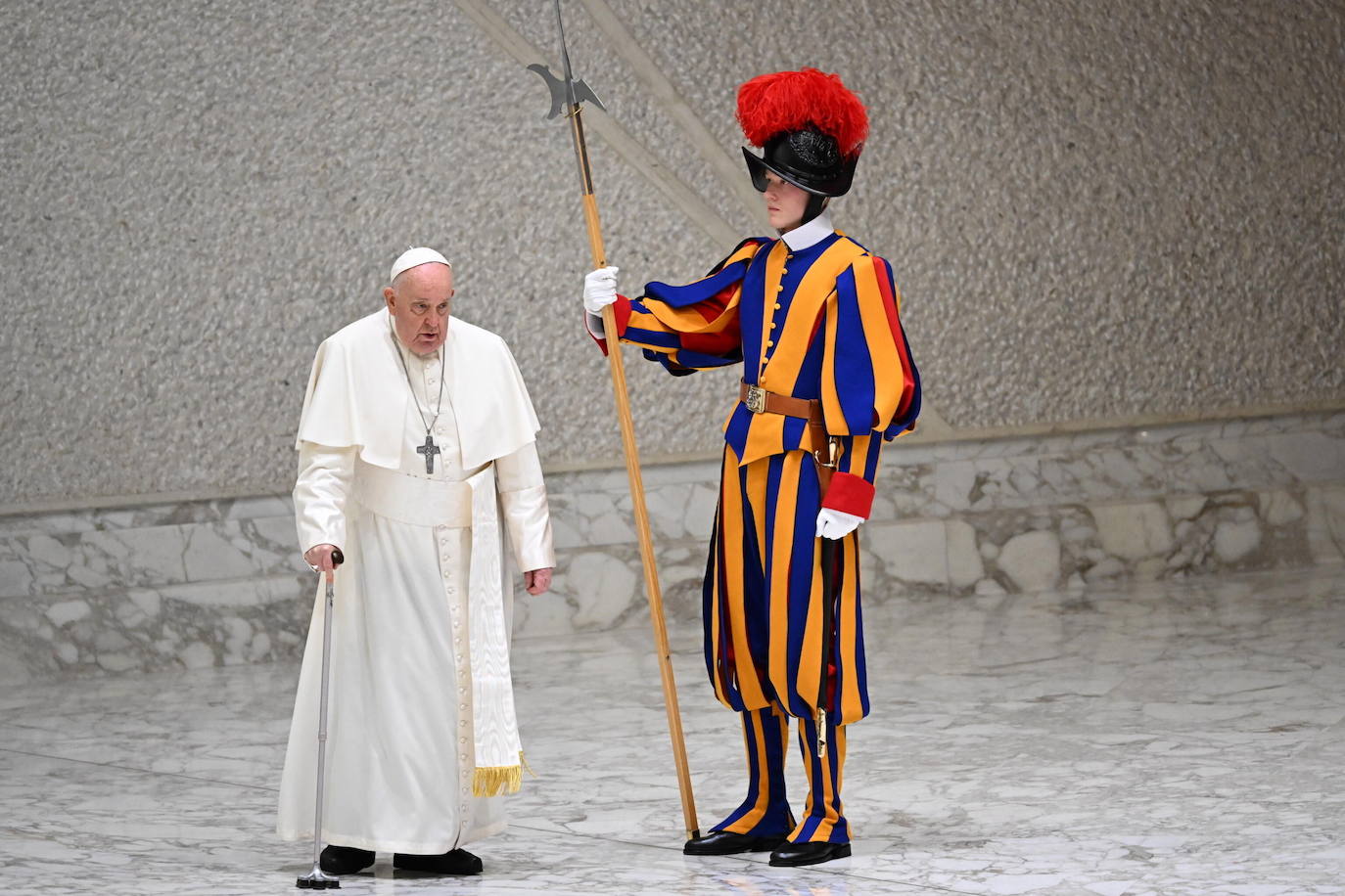 La conspiración que trata de dar jaque al Papa