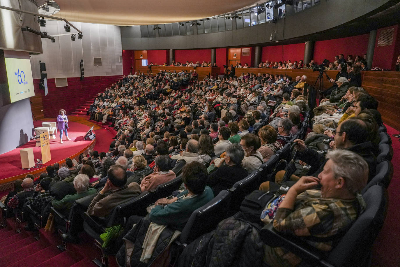 El foro &#039;Más 60 activo&#039;, en imágenes