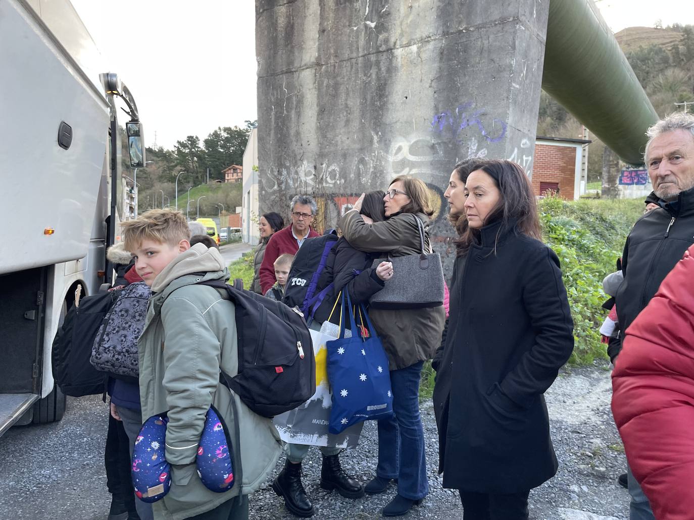 Despedida de las familias de acogida y niños de Chernóbil.