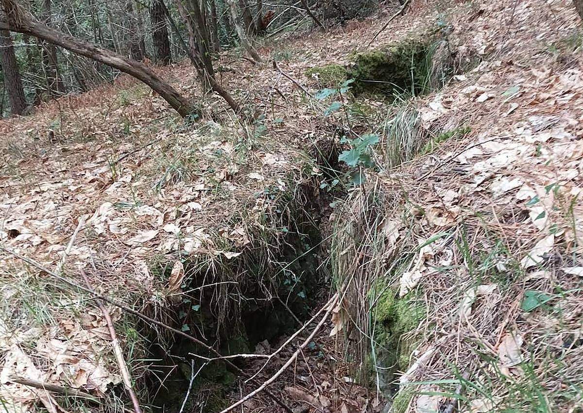 Imagen secundaria 1 - Galdames diseña un itinerario de la memoria por el Cinturón de Hierro