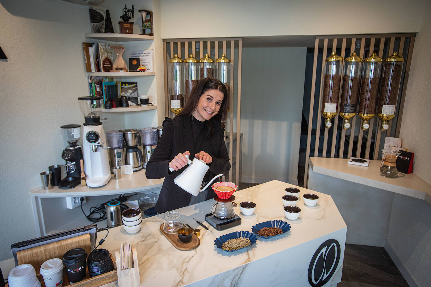 El sueño cumplido de Sara: deja Madrid, cambia de vida y abre este templo del café en Bilbao