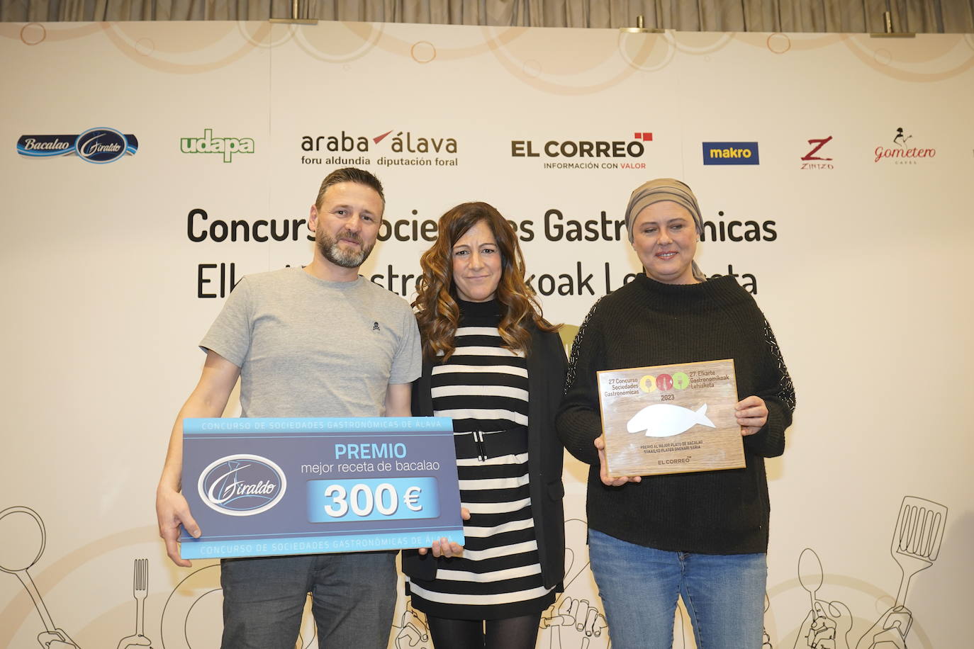 Alain Medrano, Ruth García y Mabel Madariaga (Kakiturri).