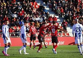 El Mirandés consigue un empate en el descuento ante el Levante