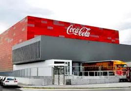 Imagen de la planta embotelladora Coca-Cola en Galdakao, Norbega