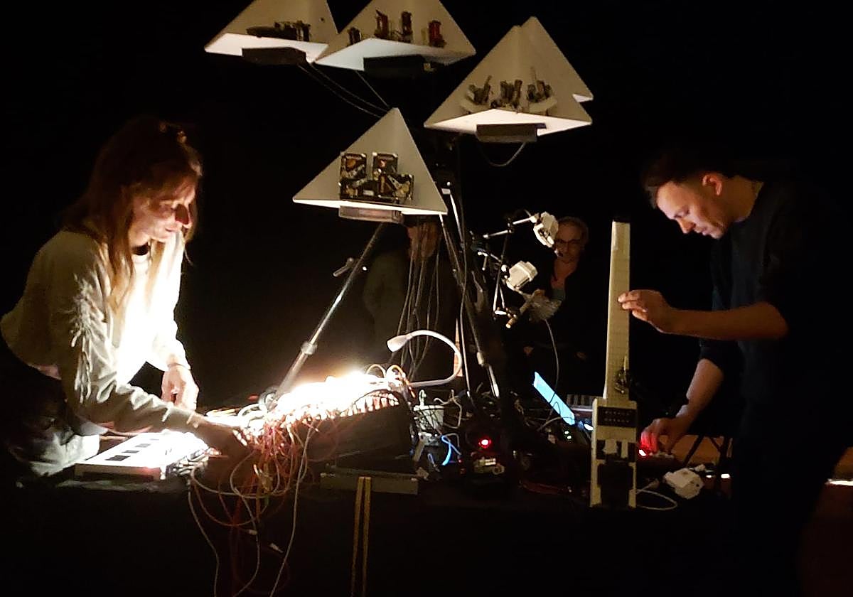 Alpha Decay y Moritz Simon Geist actúan en el CMD San Francisco, dentro de la edición del año pasado.