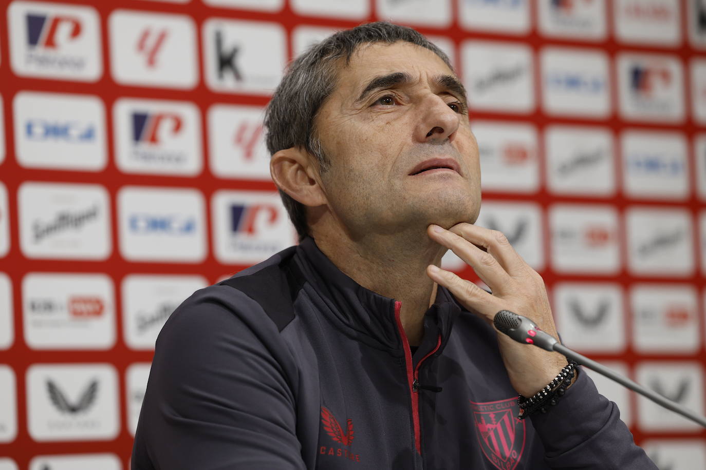 Valverde sobre el colegiado de Copa: «Me gusta el árbitro, aguanta bien la presión»