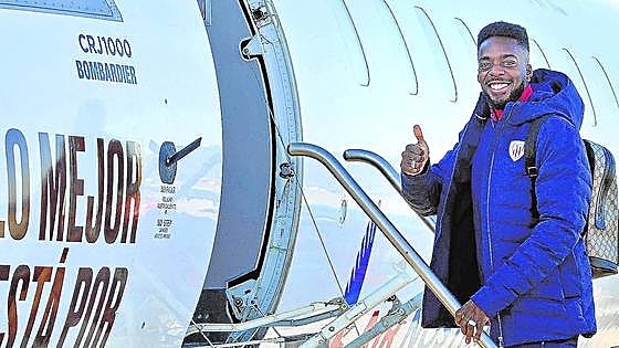 El viaje relámpago de Iñaki Williams a Bilbao: escala en París y un vuelo privado que cuesta 6.000 euros