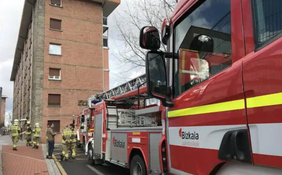 Imagen de una intervención de los Bomberos en Barakaldo.