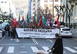 Cientos de trabajadores se han manifestado este miércoles en Bilbao.