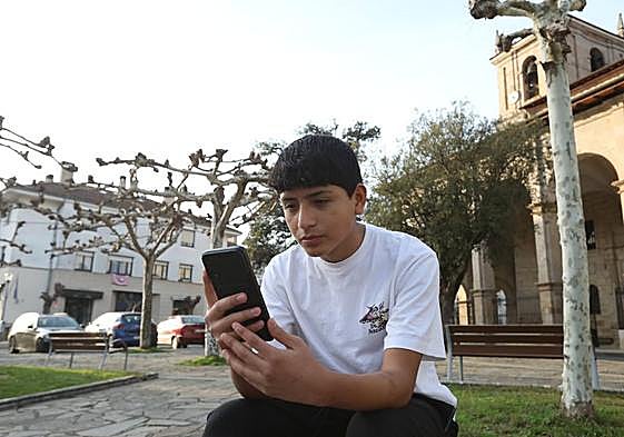 El joven Samuel Laura es uno de los 3.710 niños que participó el año pasado en el programa.