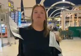 La indignación de una joven en silla de ruedas con Ryanair por no poder volar: «Es una vergüenza»