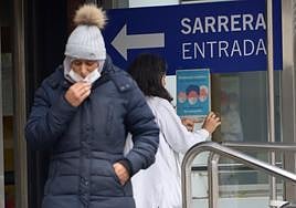 La mascarilla dejará de ser obligatoria en los centros de salud vascos a partir del viernes