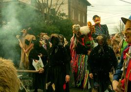El Carnaval rural minero fusiona folclore y tradición.