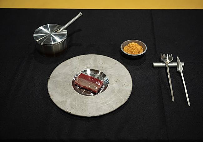 Plato de atún Balfegó marinado que Alatz Bilbao presentó al concurso de Cocinero Revelación, ganado por la pareja de Osa.