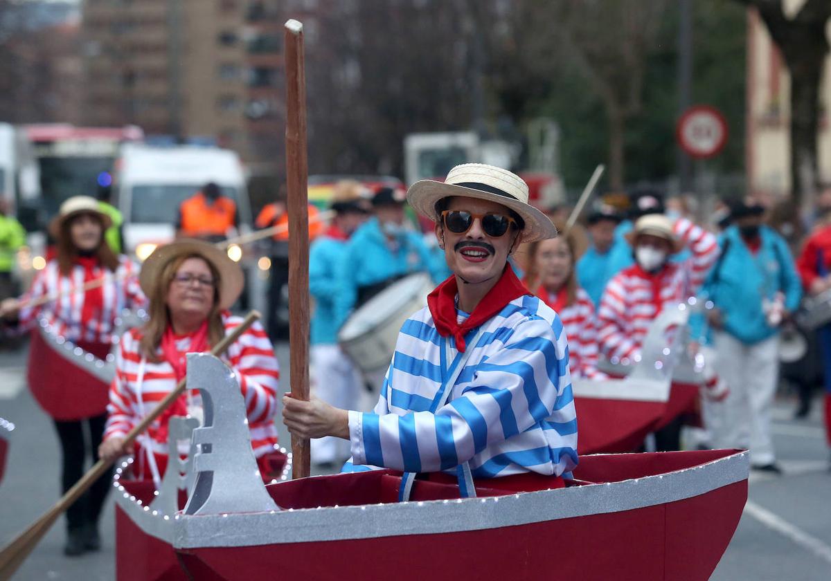 Las calles de Barakaldo volverán a llenarse la próxima semana de color y originalidad.