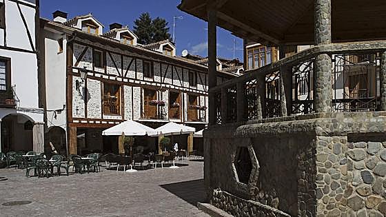 El pueblo más bonito al que viajar en febrero está a un paso de Bizkaia, según National Geographic
