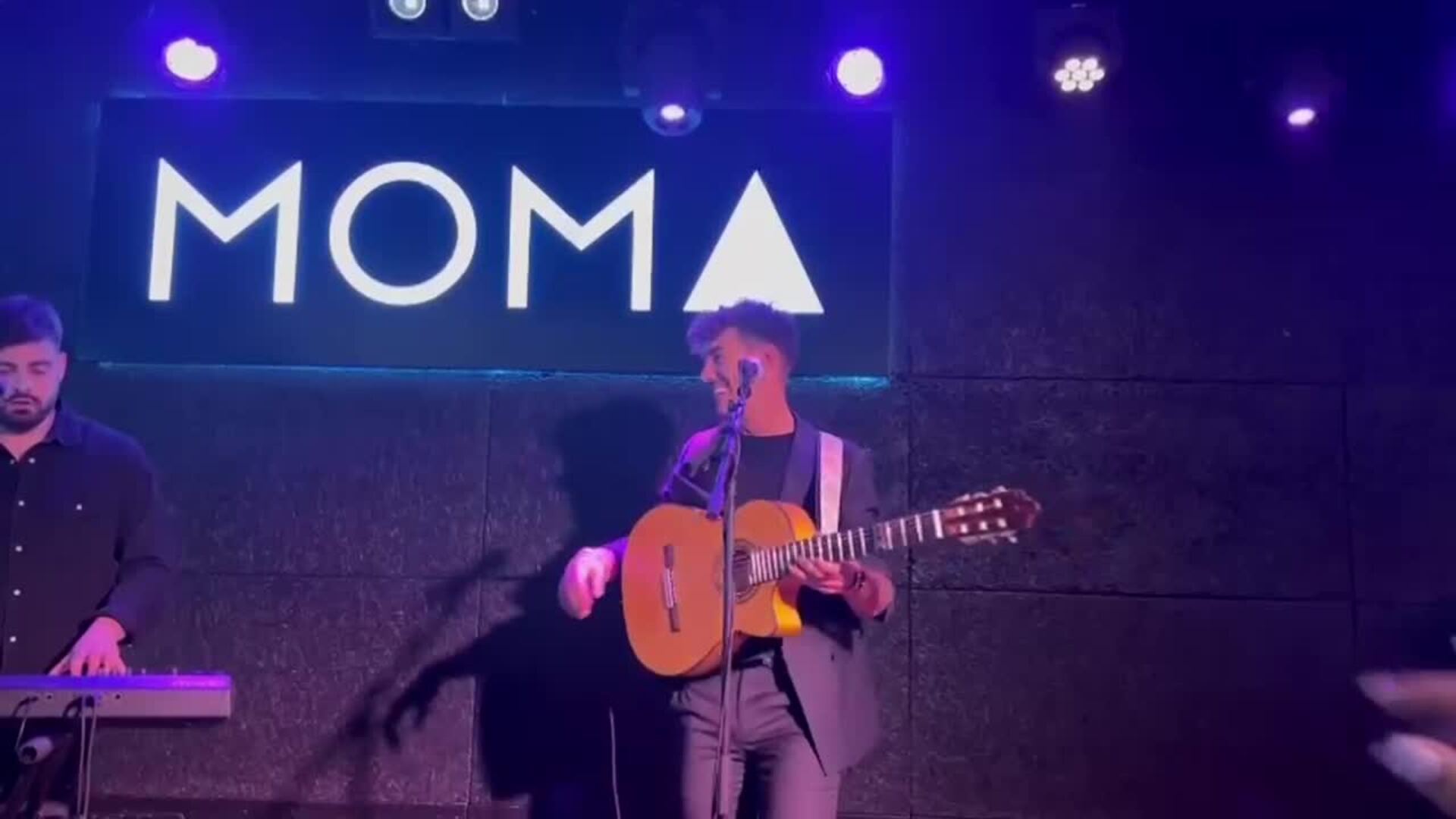 Así ha sido el concierto de Luitingo en la sala Moma de Bilbao