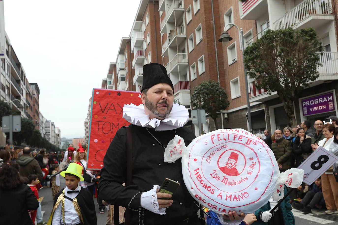 Desfile del Carnaval de Deusto, en imágenes