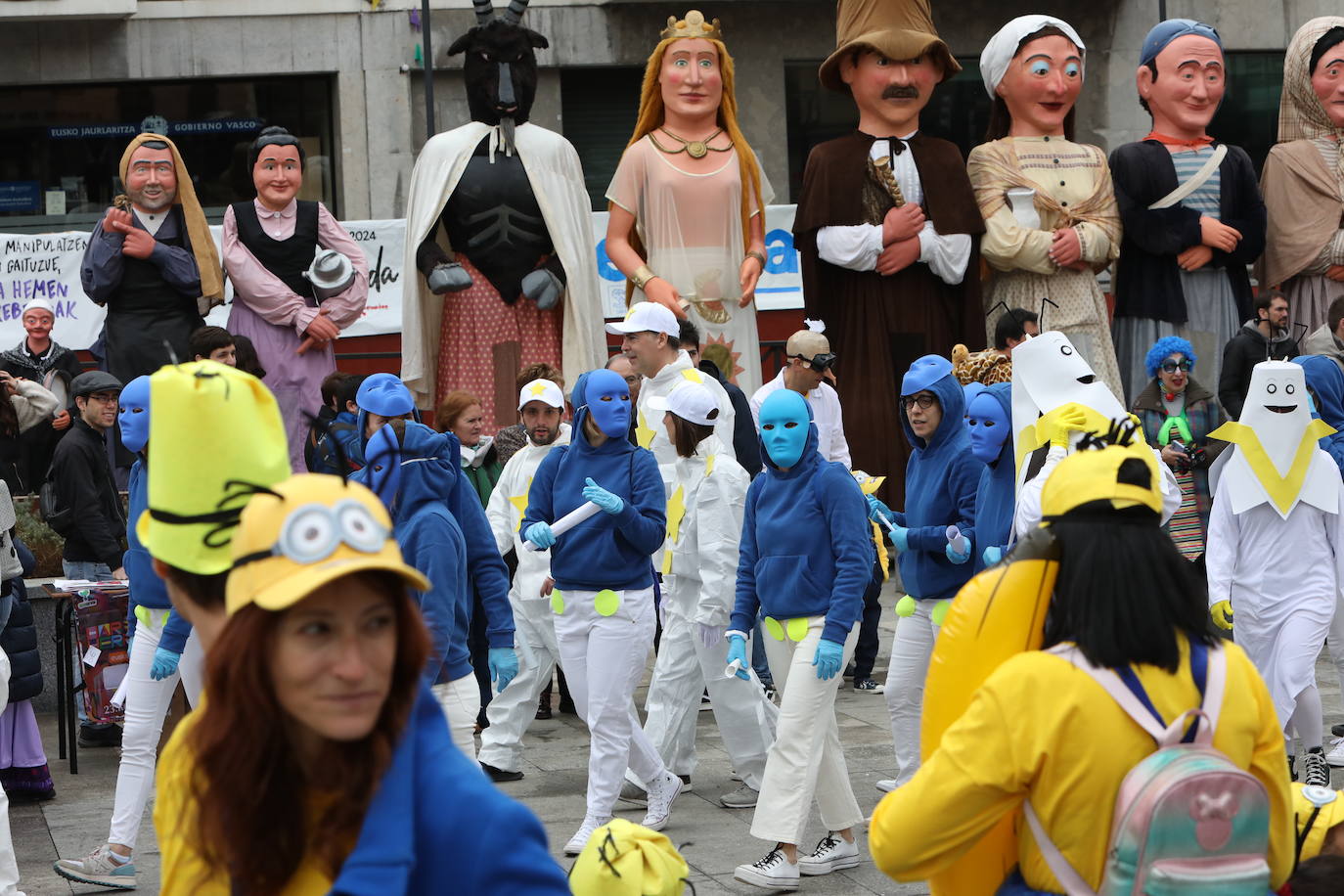 Desfile del Carnaval de Deusto, en imágenes