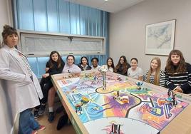 Bajo la batuta de Jone Torre, las alumnas de Secundaria ultiman su proyecto para el campeonato del 2 de marzo.