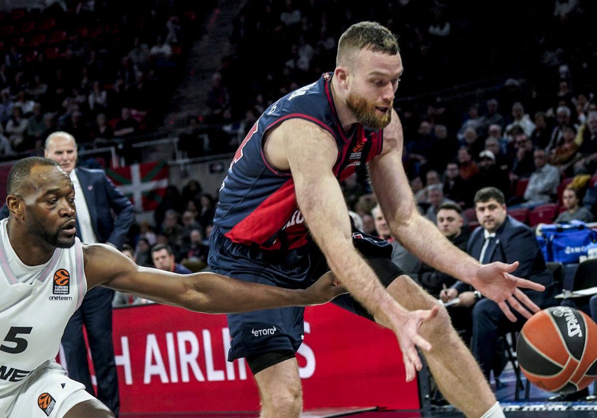 Matt Costello ha vuelto a las canchas.