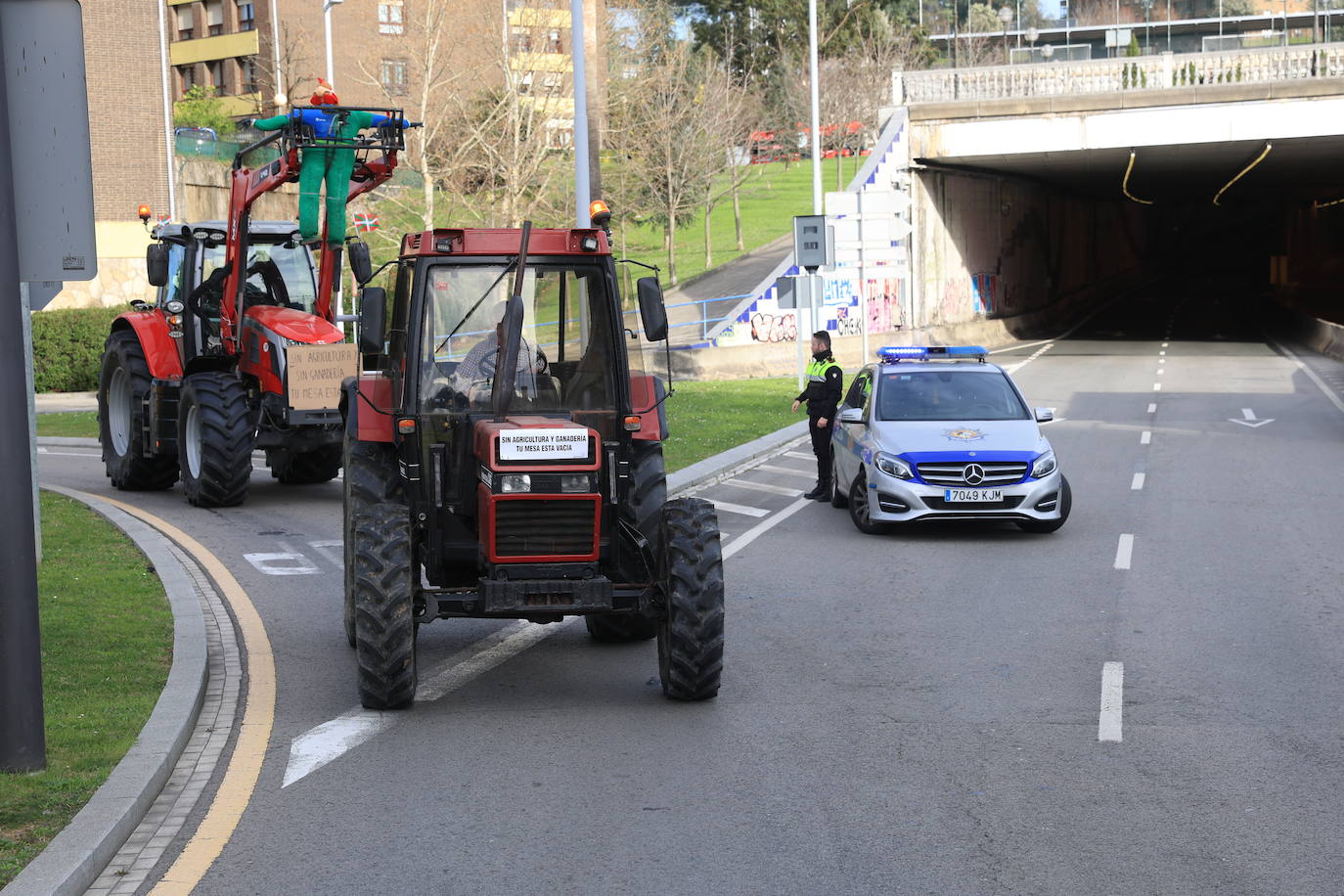 Bilbao recibe a la &#039;tractorada&#039;