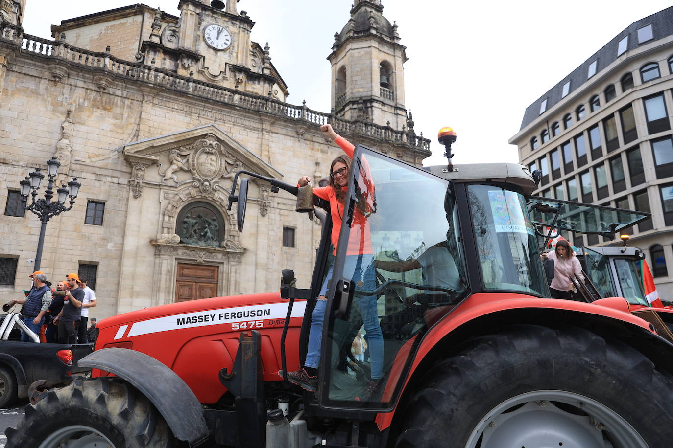 Bilbao recibe a la &#039;tractorada&#039;