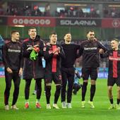 El Leverkusen da un paso de gigante por el título