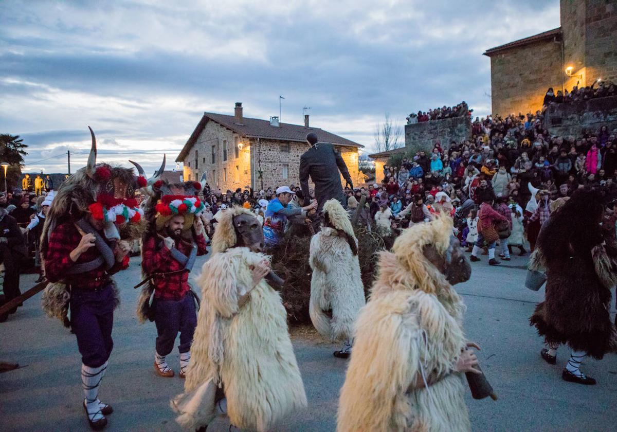 La quema de Markitos en Zalduondo