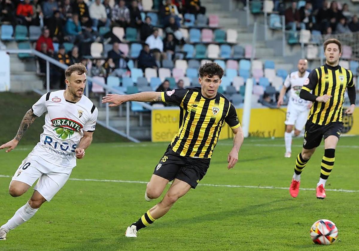 El Barakaldo sigue acechando al Bilbao Athletic