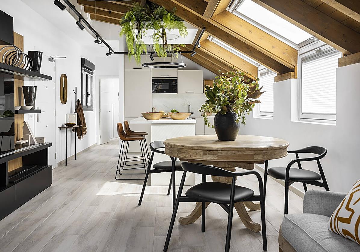 El piso de 70 metros de un matrimonio en el centro de Bilbao donde se aprovecha cada milímetro.