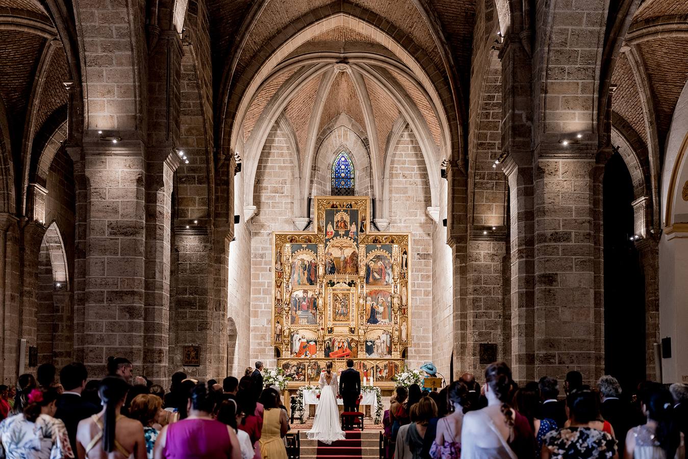 Raquel, la novia de Castellón que viajó a Bilbao para encontrar su vestido soñado