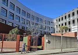 Los familiares de residentes de Domus Vi Arandia, en Arrigorriaga, denuncian varias deficiencias en el centro.