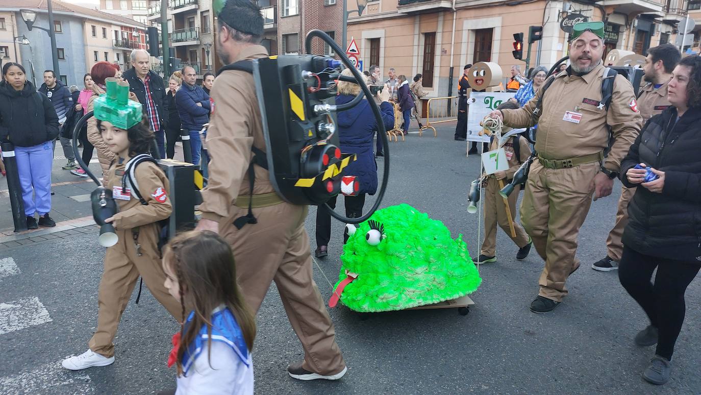 Sestao y Santurtzi se mueven al ritmo de Carnaval