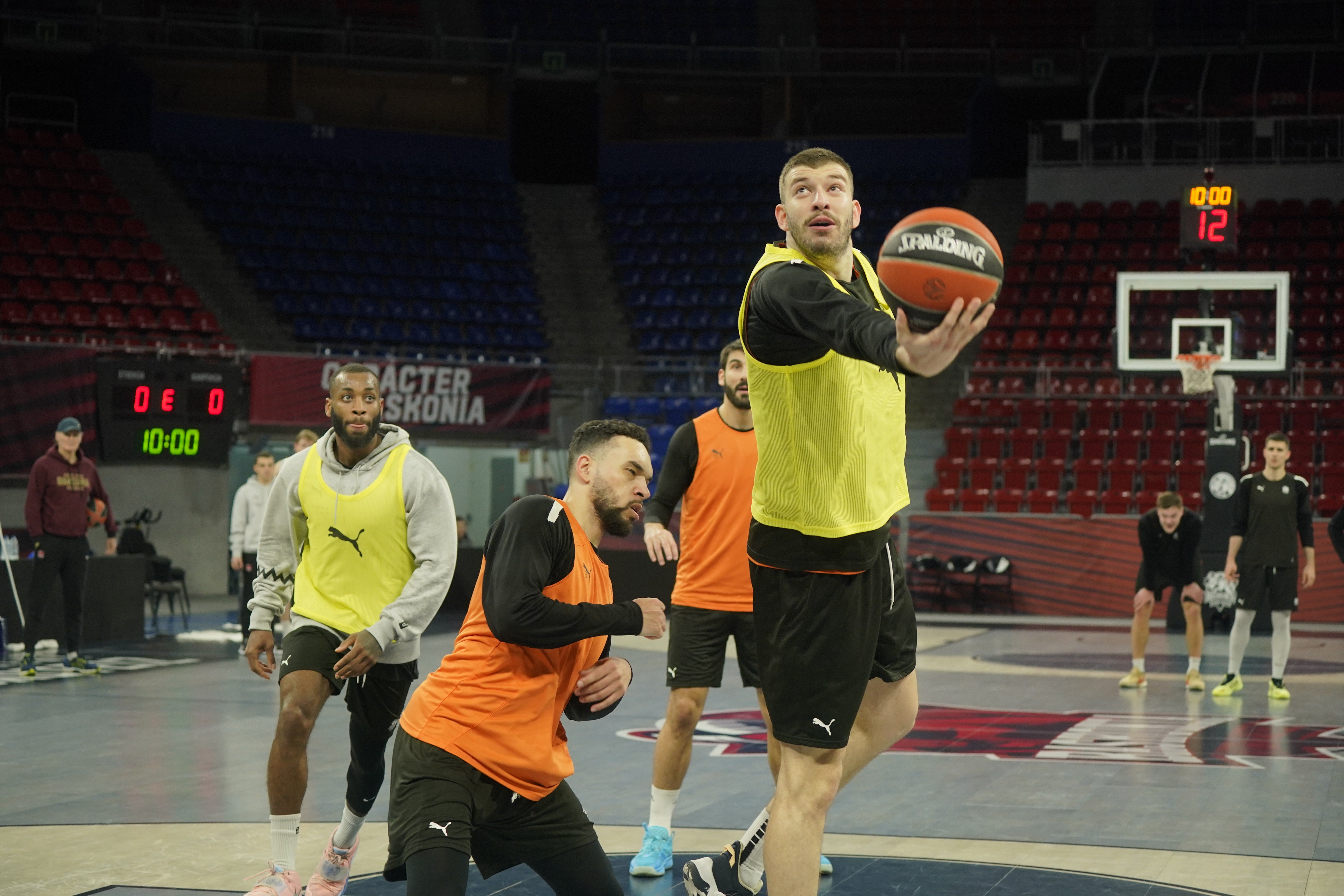 El Baskonia abre sus puertas de par en par